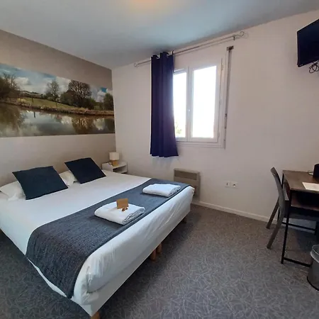 Hotel La Peniche Pierrefitte-sur-Loire
